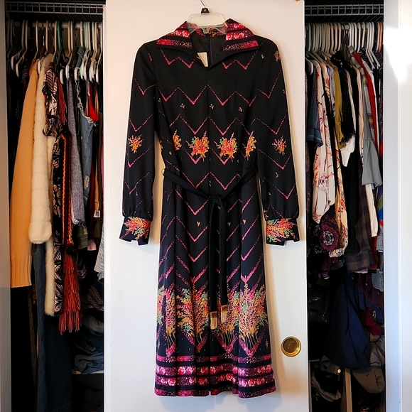 Vintage Dresses & Skirts - Vintage Floral Dress